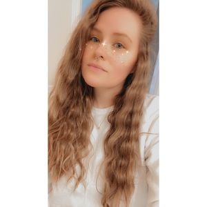 Meet your Posher, Briana